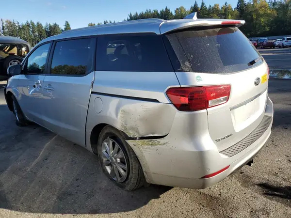 KNDMB5C19G6157577 2016 KIA SEDONA - Image 2