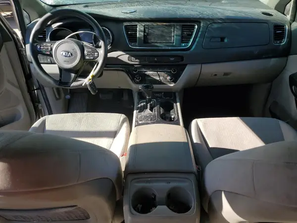 KNDMB5C19G6163010 2016 KIA SEDONA - Image 8