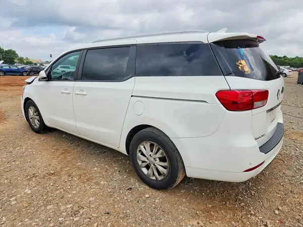 KNDMB5C19G6164402 2016 KIA SEDONA - Image 2