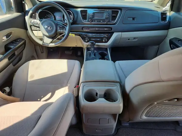 KNDMB5C19G6165680 2016 KIA SEDONA - Image 8
