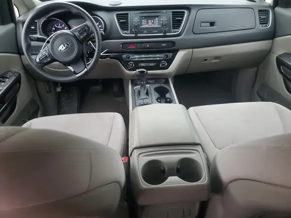 KNDMB5C19G6165873 2016 KIA SEDONA - Image 8