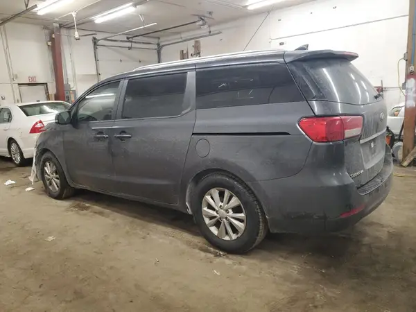 KNDMB5C19G6175805 2016 KIA SEDONA - Image 2