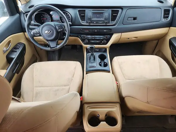 KNDMB5C19G6176095 2016 KIA SEDONA - Image 8