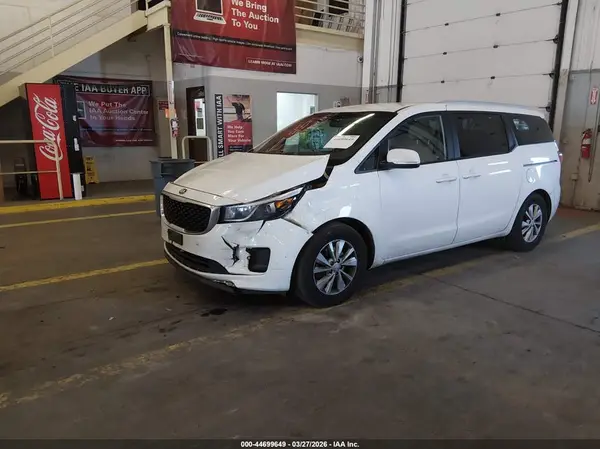 KNDMB5C19G6191163 2016 KIA SEDONA - Image 2