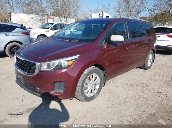 KNDMB5C19G6192068 2016 KIA SEDONA - Image 2