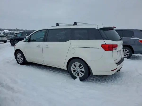 KNDMB5C19G6195214 2016 KIA SEDONA - Image 2