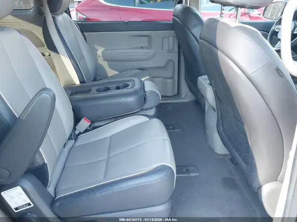 KNDMB5C19G6202842 2016 KIA SEDONA - Image 8