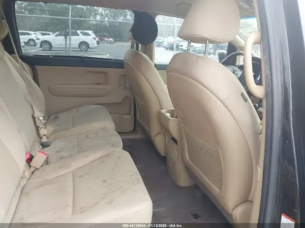 KNDMB5C19G6203294 2016 KIA SEDONA - Image 8
