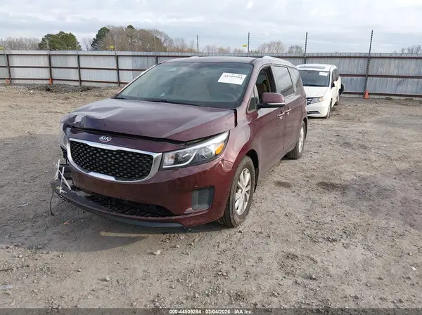 KNDMB5C19G6214361 2016 KIA SEDONA - Image 2