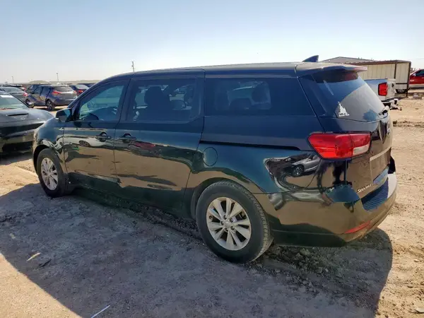 KNDMB5C19H6217746 2017 KIA SEDONA - Image 2