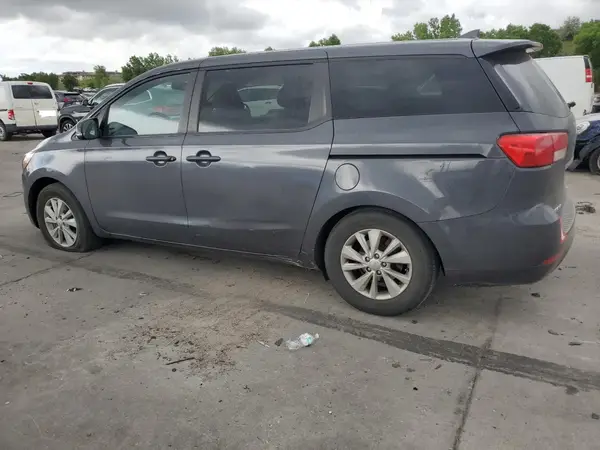 KNDMB5C19H6218900 2017 KIA SEDONA - Image 2