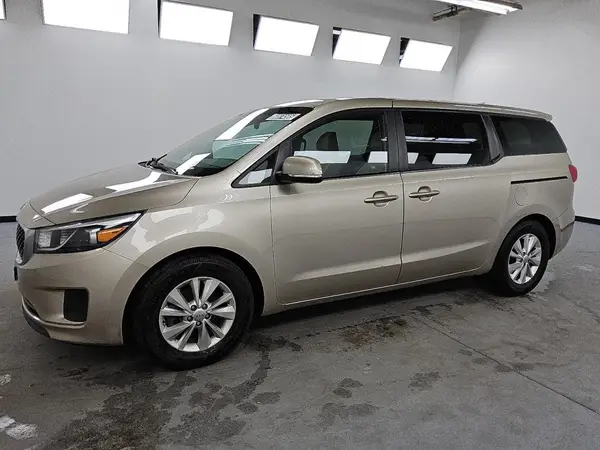 KNDMB5C19H6219142 2017 KIA SEDONA - Image 1