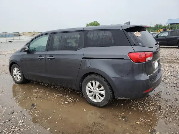 KNDMB5C19H6225149 2017 KIA SEDONA - Image 2