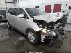 KNDMB5C19H6233543 2017 KIA SEDONA