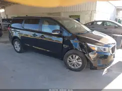 KNDMB5C19H6233848 2017 KIA SEDONA