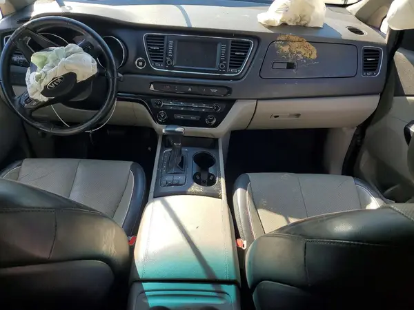 KNDMB5C19H6265666 2017 KIA SEDONA - Image 8