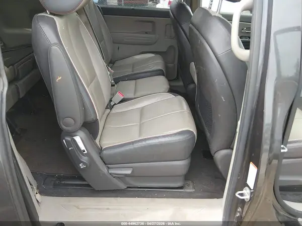 KNDMB5C19H6283780 2017 KIA SEDONA - Image 8