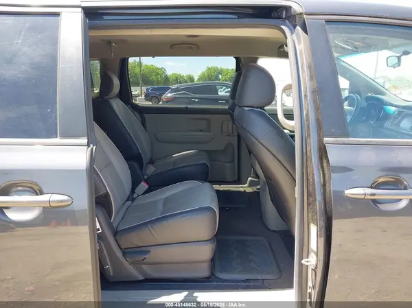 KNDMB5C19H6284346 2017 KIA SEDONA - Image 8