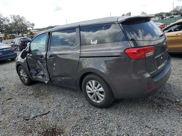 KNDMB5C19H6284718 2017 KIA SEDONA - Image 2