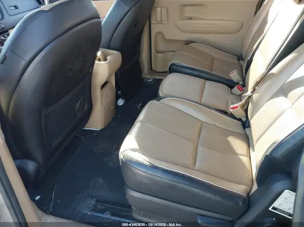 KNDMB5C19H6284766 2017 KIA SEDONA - Image 8