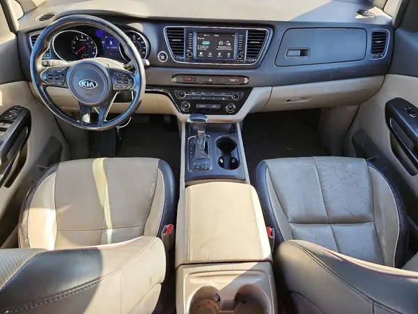 KNDMB5C19H6314865 2017 KIA SEDONA - Image 8