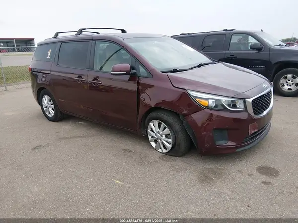KNDMB5C19H6330869 2017 KIA SEDONA - Image 1