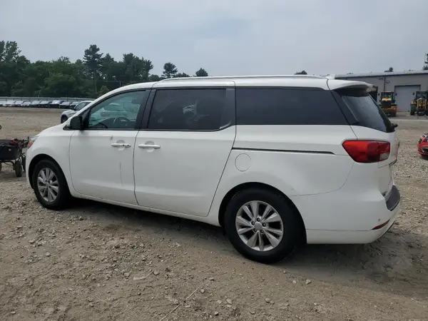 KNDMB5C19H6336316 2017 KIA SEDONA - Image 2