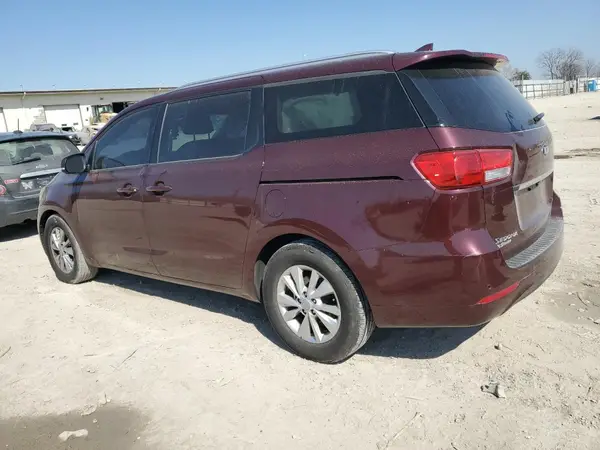 KNDMB5C19H6338583 2017 KIA SEDONA - Image 2