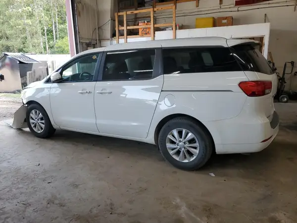 KNDMB5C19H6339734 2017 KIA SEDONA - Image 2