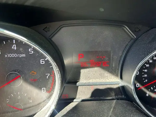 KNDMB5C19J6383643 2018 KIA SEDONA - Image 8