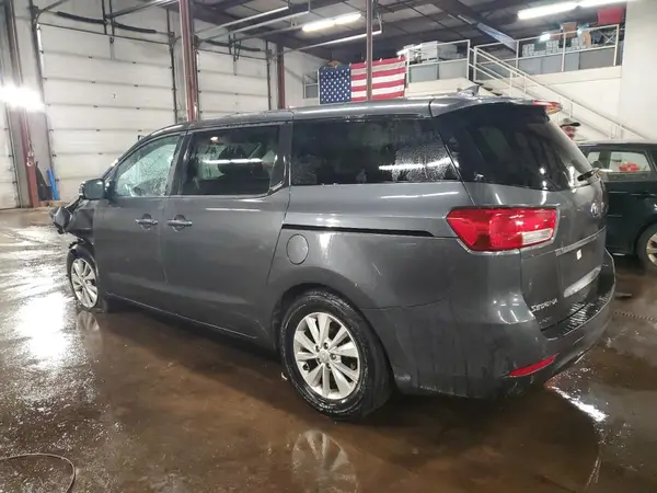 KNDMB5C19J6383660 2018 KIA SEDONA - Image 2