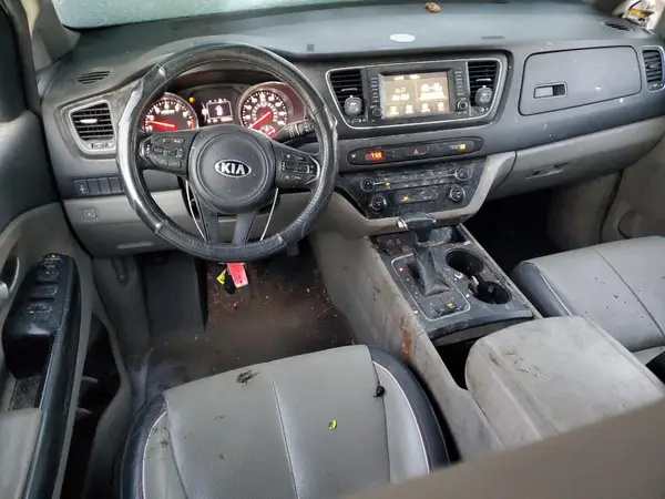KNDMB5C19J6423932 2018 KIA SEDONA - Image 8