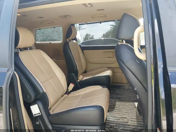 KNDMB5C19K6511364 2019 KIA SEDONA - Image 8