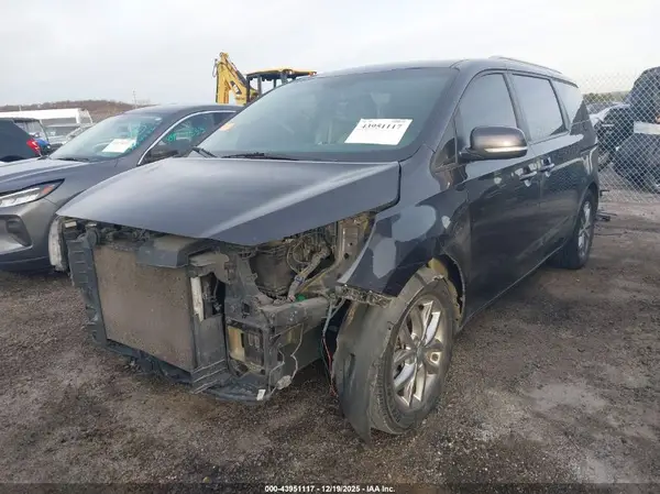 KNDMB5C19K6514264 2019 KIA SEDONA - Image 2
