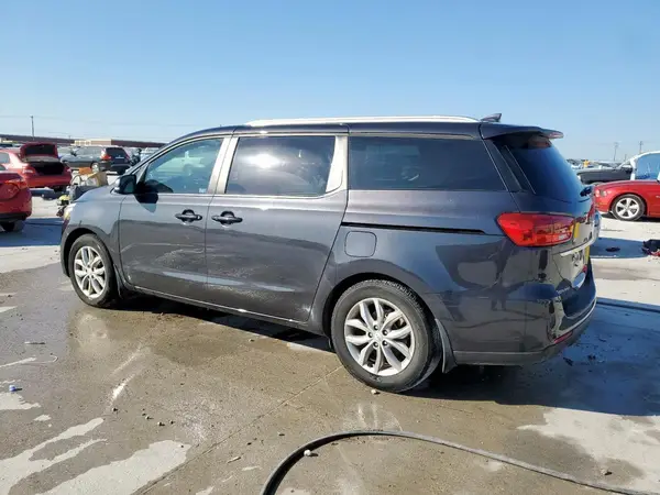 KNDMB5C19K6518959 2019 KIA SEDONA - Image 2