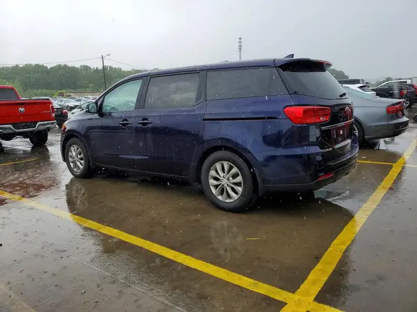 KNDMB5C19K6538516 2019 KIA SEDONA - Image 2