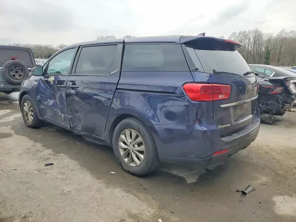KNDMB5C19L6582436 2020 KIA SEDONA - Image 2