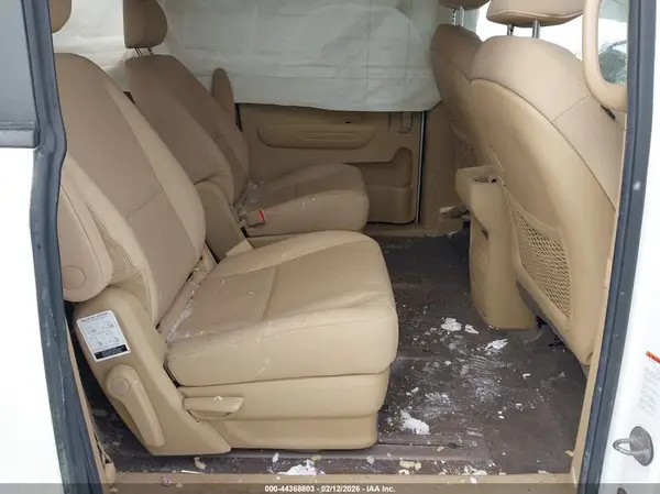 KNDMB5C19L6582503 2020 KIA SEDONA - Image 8