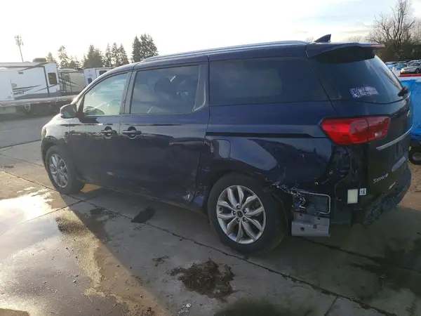 KNDMB5C19L6596076 2020 KIA SEDONA - Image 2