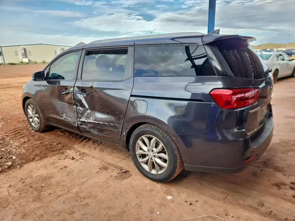 KNDMB5C19L6618741 2020 KIA SEDONA - Image 2