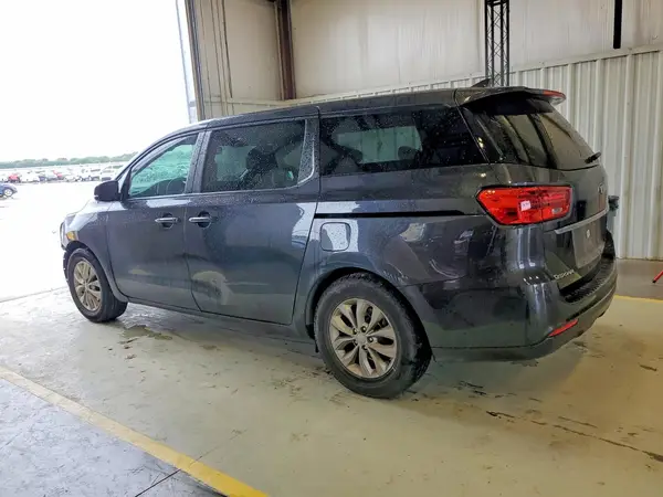 KNDMB5C19L6618948 2020 KIA SEDONA - Image 2