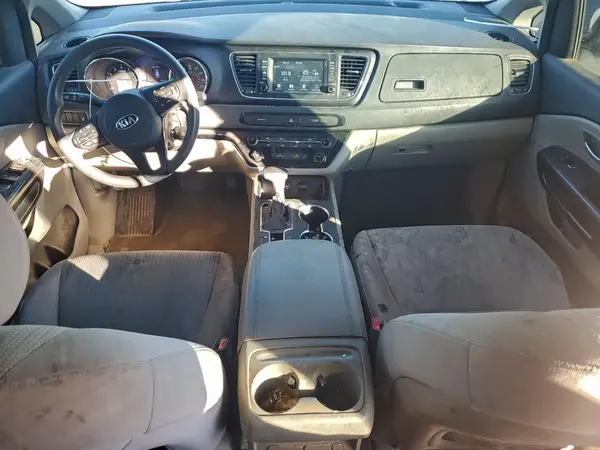 KNDMB5C19M6666757 2021 KIA SEDONA - Image 8