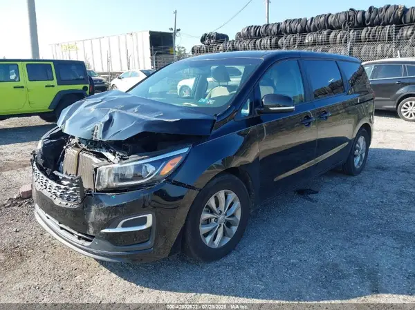 KNDMB5C19M6668069 2021 KIA SEDONA - Image 2