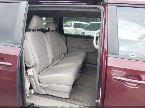 KNDMB5C1XG6085790 2016 KIA SEDONA - Image 8