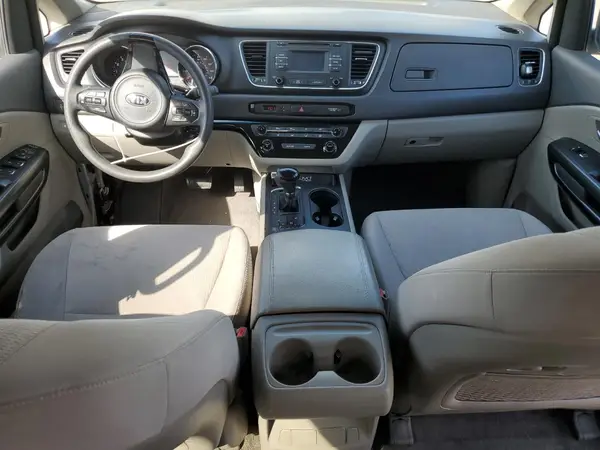 KNDMB5C1XG6089175 2016 KIA SEDONA - Image 8