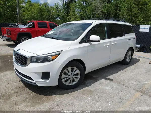 KNDMB5C1XG6090830 2016 KIA SEDONA - Image 2