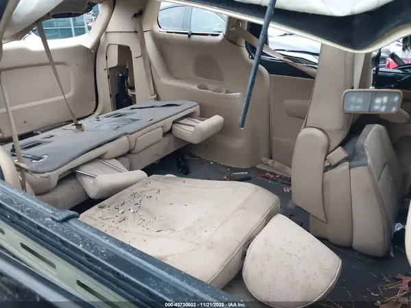 KNDMB5C1XG6094473 2016 KIA SEDONA - Image 8