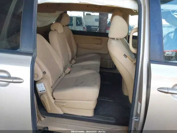 KNDMB5C1XG6098443 2016 KIA SEDONA - Image 8