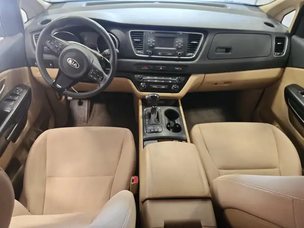 KNDMB5C1XG6099236 2016 KIA SEDONA - Image 8