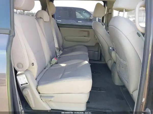 KNDMB5C1XG6115905 2016 KIA SEDONA - Image 8